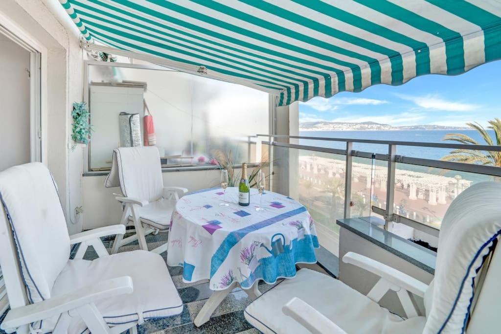 La Prom - A Two Bedroom Apartment With A Sea View Nice Exteriér fotografie