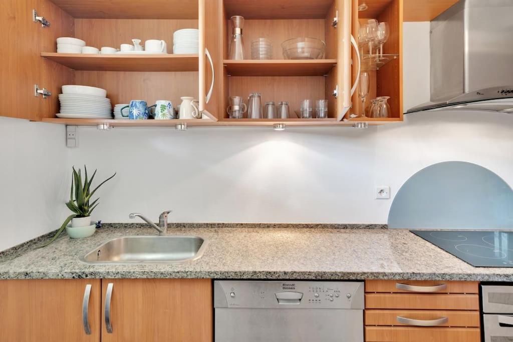 La Prom - A Two Bedroom Apartment With A Sea View Nice Exteriér fotografie