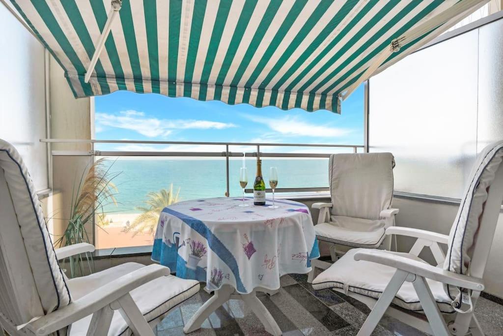 La Prom - A Two Bedroom Apartment With A Sea View Nice Exteriér fotografie